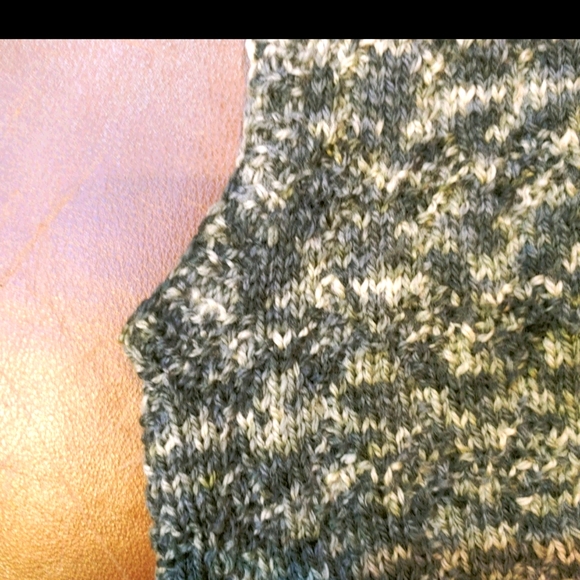 Sweater Vest Hand Knit Cropped V Neck Ribbed Vintage Styling Price is Firm - Picture 7 of 13